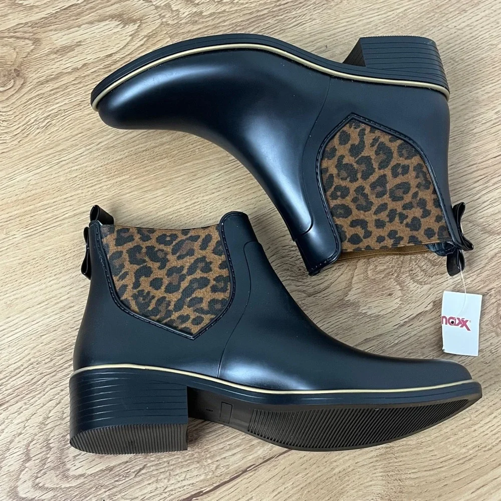 Kate Spade Leopard Print Rain Boots Women 8 Black Chelsea Rubber Gold Accent NEW